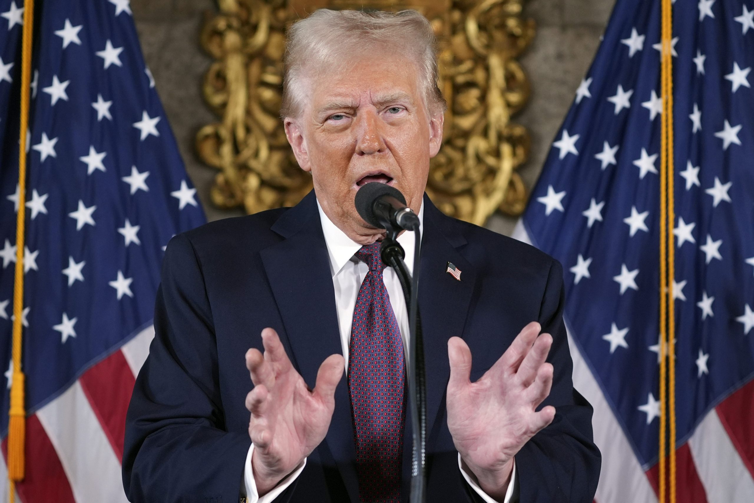 Donald Trump îl amenință pe Dmitri Medvedev și îl numește „președintele eșuat al Rusiei”: „Intră pe un teritoriu foarte periculos!”