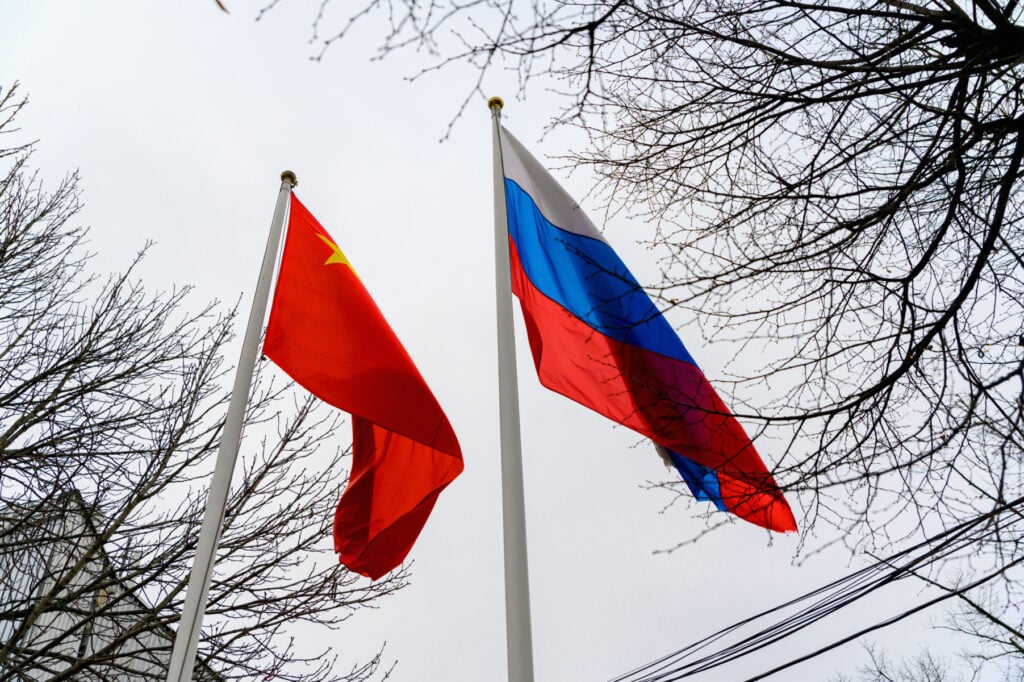 Miniştrii de externe ai Rusiei şi Chinei au discutat despre relaţiile cu SUA şi perspectivele de încheiere a războiului din Ucraina