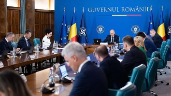 Agenția Fitch spune că măsurile Guvernului Bolojan sunt „credibile”. Șeful Cancelariei Premierului pregătește reduceri de personal