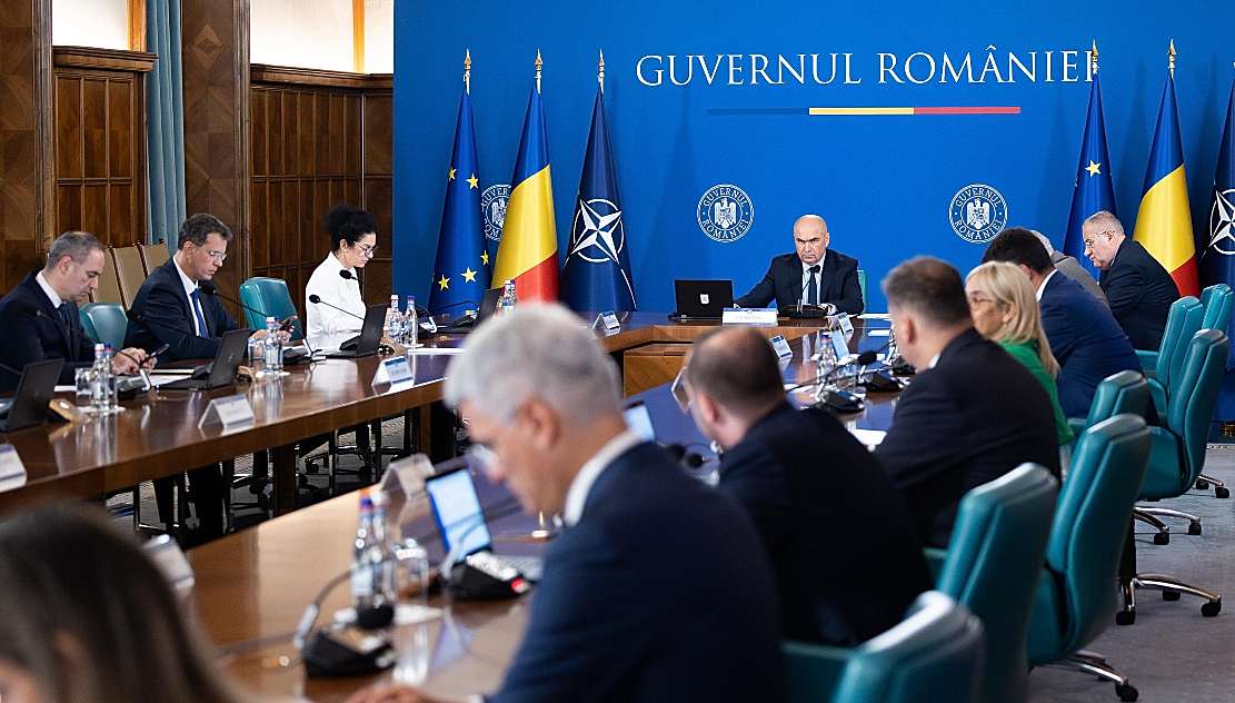 Șeful Cancelariei Premierului pregătește reduceri de personal. Agenția Fitch spune că măsurile Guvernului Bolojan sunt credibile