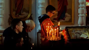 85% dintre români se consideră religioși. Bucureștenii și locuitorii din orașe mari au o religiozitate mai scăzută