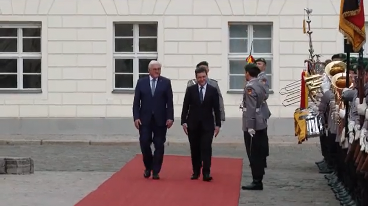 Președintele Nicușor Dan s-a întâlnit la Berlin cu Frank-Walter Steinmeier și Friedrich Merz. Merz: „Vrem să ne unim forțele cu România în industria armamentului”