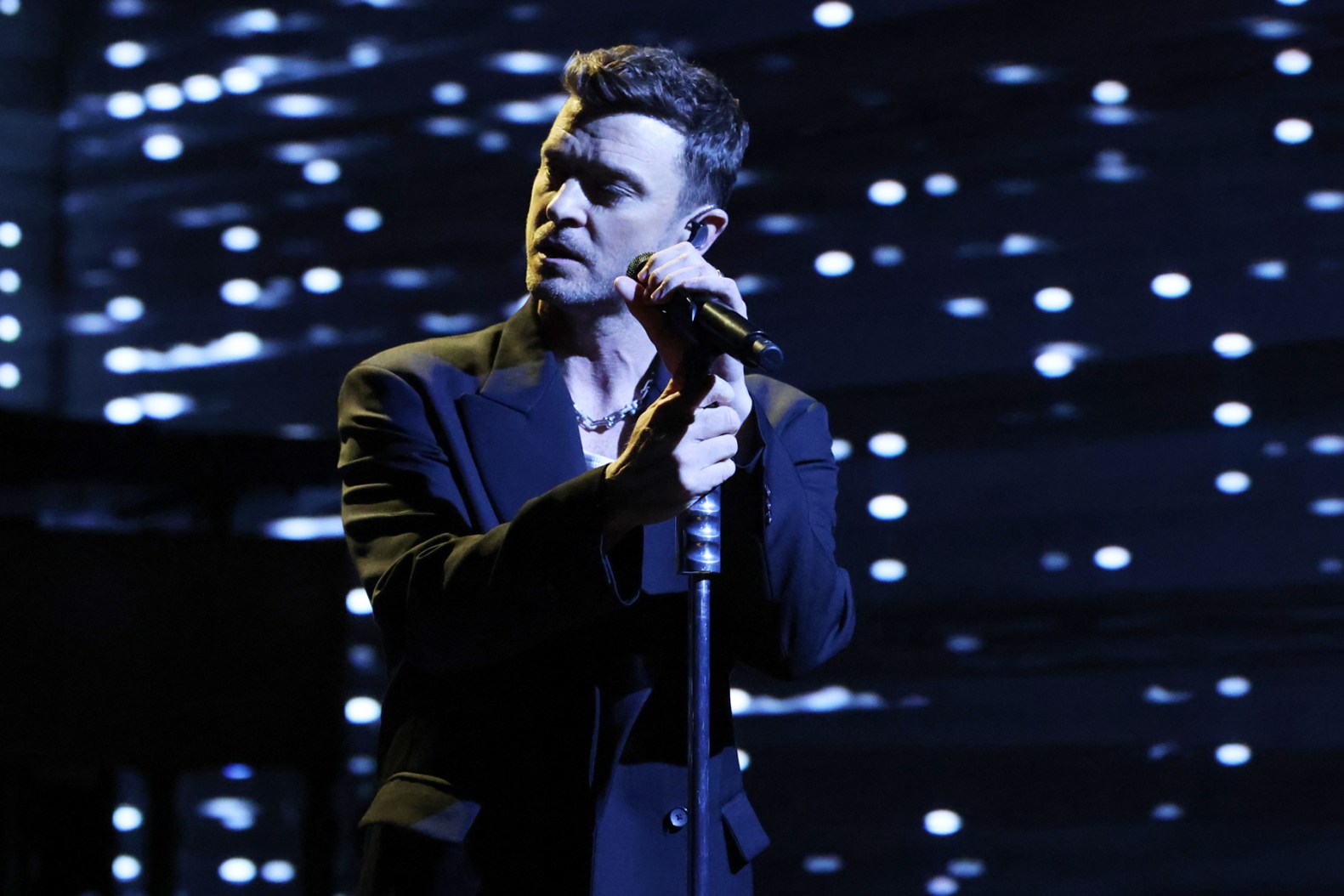 Electric Castle continuă la Castelul Banffy din Bonțida. Justin Timberlake a urcat pe scenă în fața a zeci de mii de fani