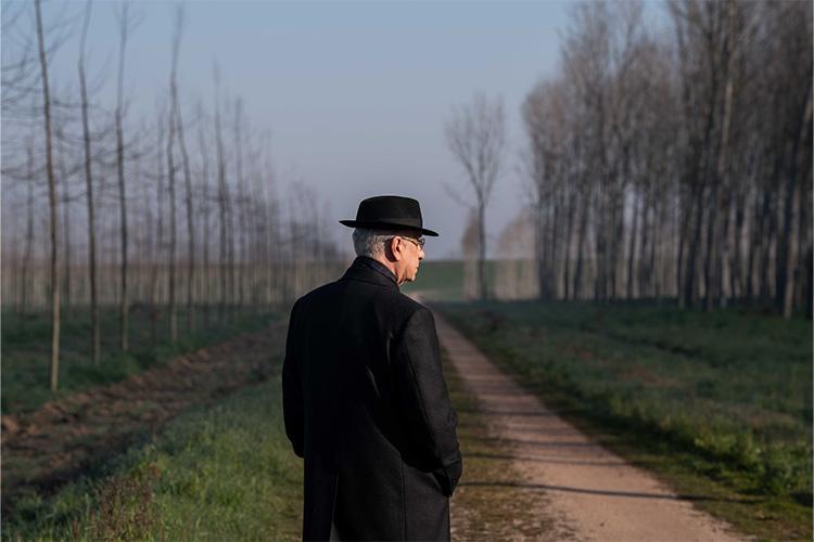 Regizorul Paolo Sorrentino deschide în premieră cea de-a 82-a ediție a Festivalului de Film de la Veneția cu noul său film, „La Grazia”