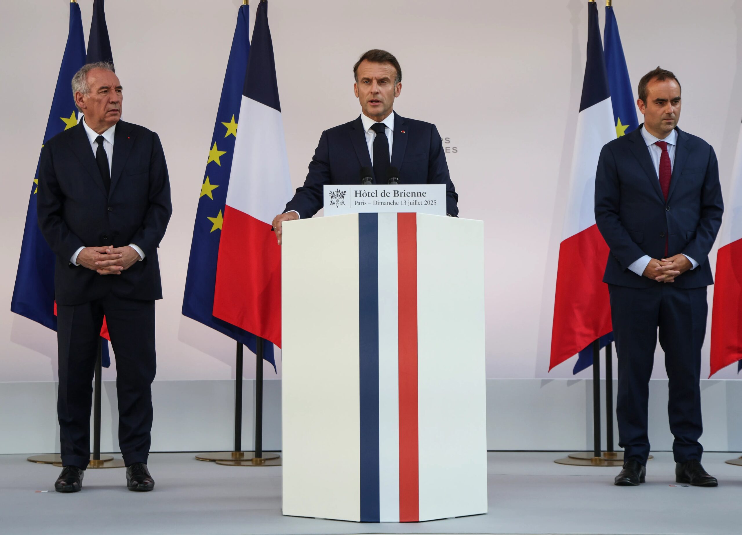Macron anunță cheltuieli militare suplimentare de 6,5 miliarde de euro în următorii doi ani