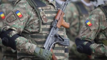 Armata Română plănuiește noi achiziții de arme de asalt, mitraliere și pistoale. Costurile ar putea ajunge la 3 miliarde de euro