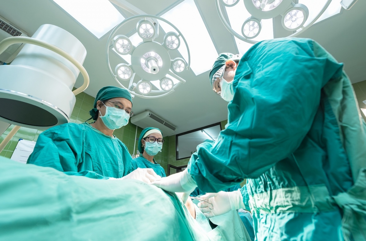 Ce e nou în medicină? Compania Ocutrx a dezvoltat, în premieră mondială, hemolucența