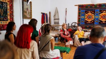 Noaptea Muzeelor la sate revine pe 6 septembrie, cu a treia ediție. Vizitatorii pot să vadă exponatele din muzeele rurale