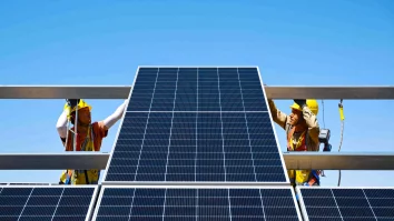 China ascunde în panourile solare dispozitive care pot sabota rețelele electrice din Europa și Statele Unite