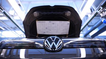 Volkswagen pierde peste 1,3 miliarde de euro din cauza „costurilor ridicate” ale tarifelor impuse de Administrația Trump