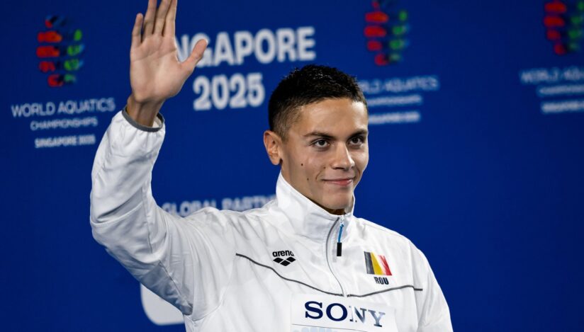 David Popovici s-a calificat cu cel mai bun timp în semifinala de la 100 m liber