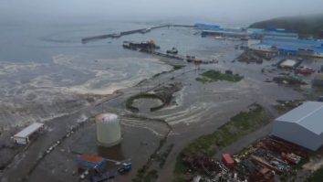 Un cutremur puternic de 8,8 a lovit Kamchatka, Rusia, peste noapte, provocând valuri de tsunami de 3-5 metri. Autoritățile fac evacuări masive și zeci de mii de oameni sunt mutați