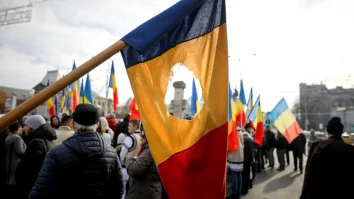 Peste jumătate dintre români idealizează regimul comunist, arată cel mai nou sondaj INSCOP