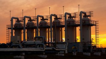 Qatar amenință cu tăierea gazului către Europa din cauza noii directive de sustenabilitate a Uniunii Europene