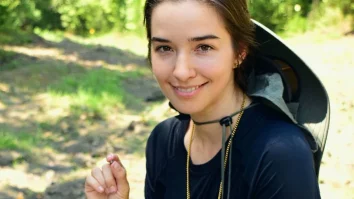 O americancă a vrut să-și găsească propriul diamant pentru inelul de logodnă și a săpat o lună într-un crater din SUA