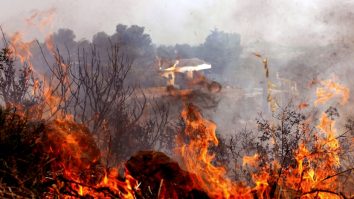 Incendii devastatoare în Spania: Un român a murit, 6000 de persoane au fost evacuate din locuințe, un sit UNESCO a fost avariat de flăcări. Ce a declarat Premierul Pedro Sánchez