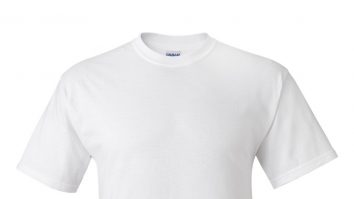 Less is more in 2025: Un studiu recent arată că tricourile de lux nu țin la fel de mult precum cele simple