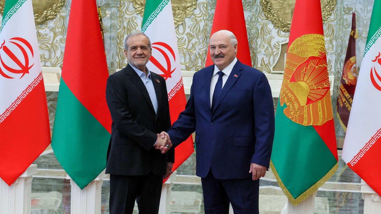 Belarus și Iran semnează la Minsk un acord de cooperare strategică. Ambele țări se află sub sancțiuni internaționale severe