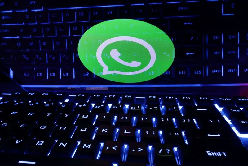 Rusia a ordonat ca aplicația MAX, rivala WhatsApp, să fie preinstalată pe toate telefoanele și tabletele rușilor