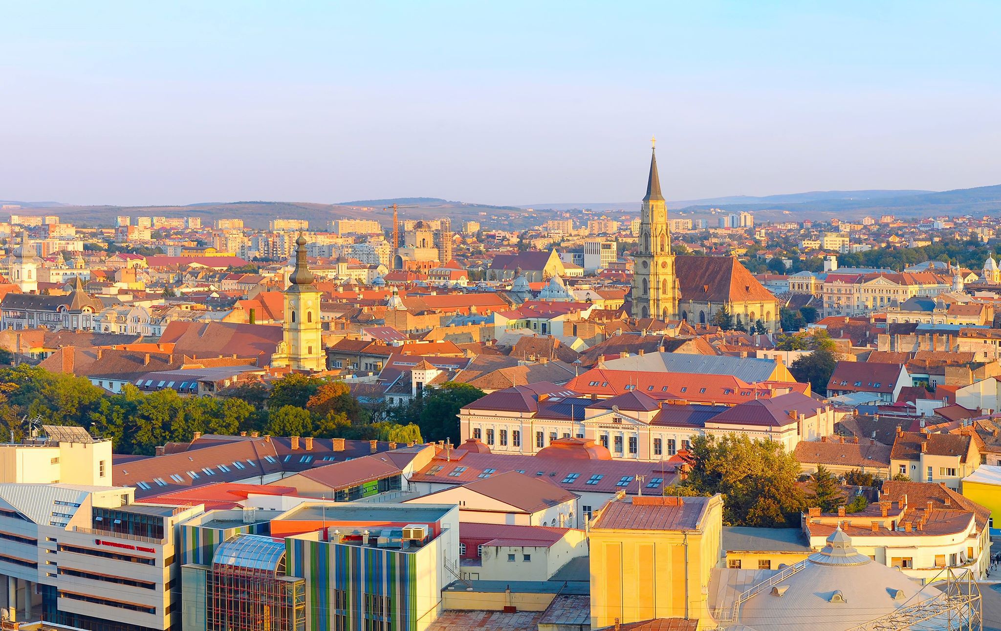 Vizitezi capitala sau cel mai mare oraș dintr-o țară? Topul orașelor „secundare” în care e inclusă și România
