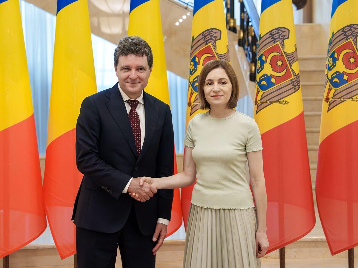 Nicușor Dan a mers la Chișinău, de Ziua Limbii Române: „Moldovenii au dat un exemplu întregii lumi prin păstrarea limbii române, în ciuda presiunilor Rusiei”