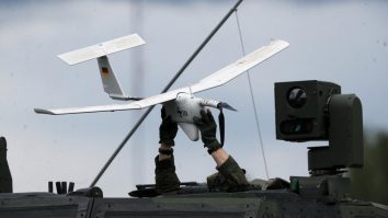 NATO promite să apere Lituania după prăbușirea unor drone rusești: „Alianța rămâne vigilentă și pregătită”