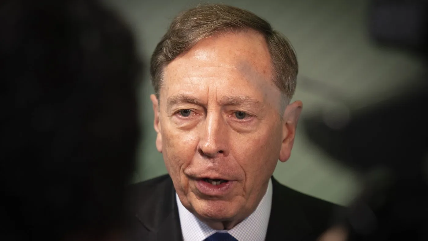 Fostul șef al CIA, David Petraeus, avertizează că Putin nu își dorește pacea: „Nu are în mod clar nicio intenție să facă acest lucru”