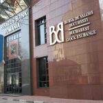 Bursa de Valori București este cea mai performantă bursă din lume, cu un avans de 49% de la începutul anului și de 82% în ultimele 12 luni. Creșterea este susținută de bănci, energie și investitori noi