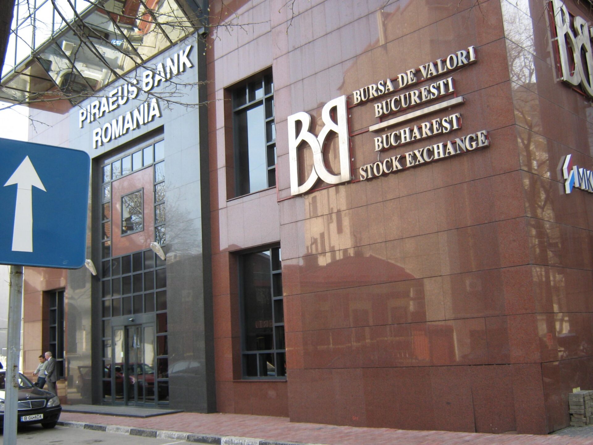 Ziarul Financiar anunță că BVB investește 7 miliarde de euro din banii tăi de pensie în acțiuni românești