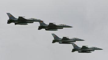 BIAS 2025, cel mai mare show aerian, a început la București. Care sunt cele mai spectaculoase momente ale zilei