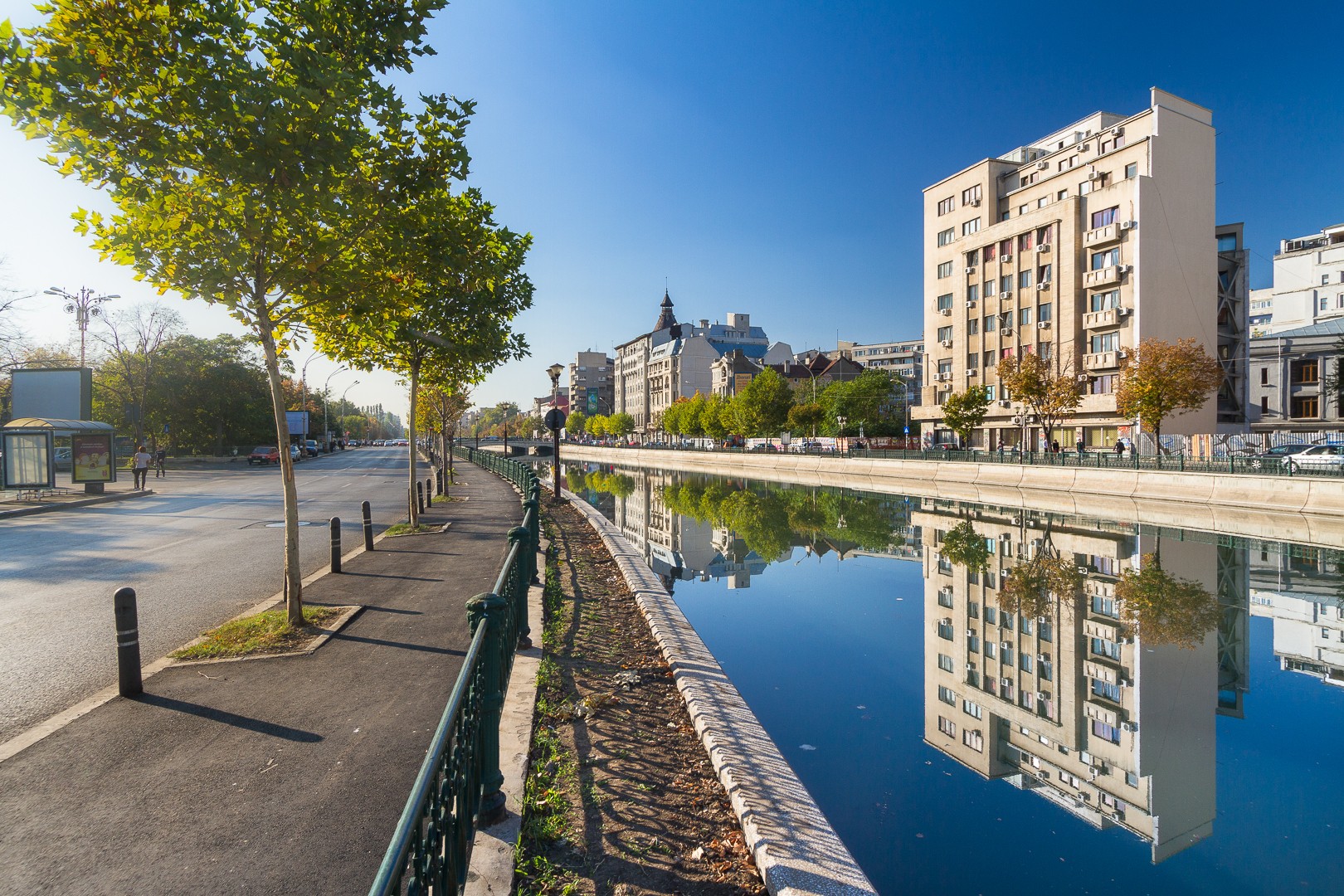 Azi circuli cu restricții de trafic în Capitală, pe Splaiul Independenței, până la ora 13:00. Ce eveniment are loc în București