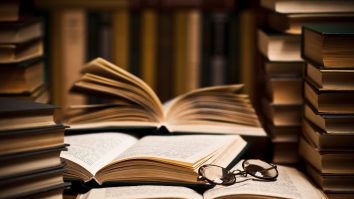 Danemarca elimină TVA-ul la cărți și redefinește lectura. România devine țara din UE cu cel mai mare TVA pentru vânzările de carte