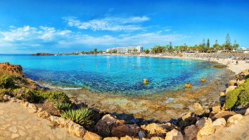 Agenția Europeană de Mediu a publicat clasamentul celor mai bune locuri de înotat din Europa. Pe ce loc se află România