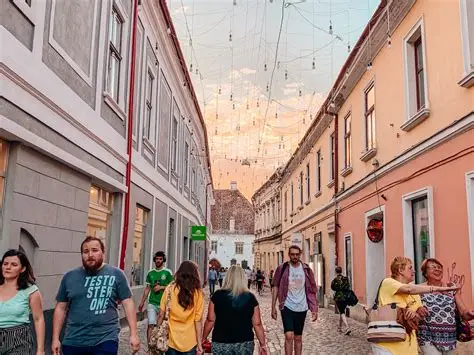 Weekend-ul bate la ușă cu ritmuri de vacanță. Ce evenimente te așteaptă în cele mai mari orașe din țară
