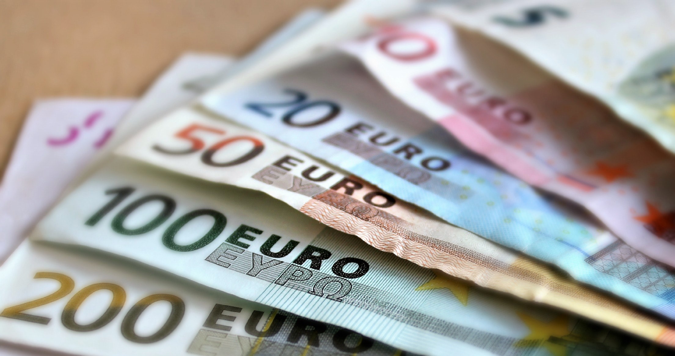 Ministerul Finanțelor lansează o nouă emisiune FIDELIS în euro cu scadență la 10 ani și dobândă de 6,5%. Este cea mai mare de până acum