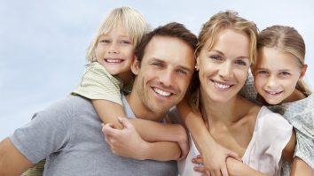 Familia numeroasă devine un simbol al bogăției în 2025. Ceasurile de lux sau hainele de firmă nu îți mai definesc statutul social