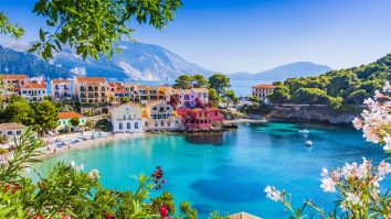 Toamna îți aduce plaje liniștite cu temperaturi blânde și ape calde. Traian Bădulescu, jurnalist de turism: „Avantajul e că și prețurile sunt mai mici”