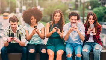 Peste 60% din conținutul online este în limba engleză. Cât de fragmentat este internetul din cauza limbii