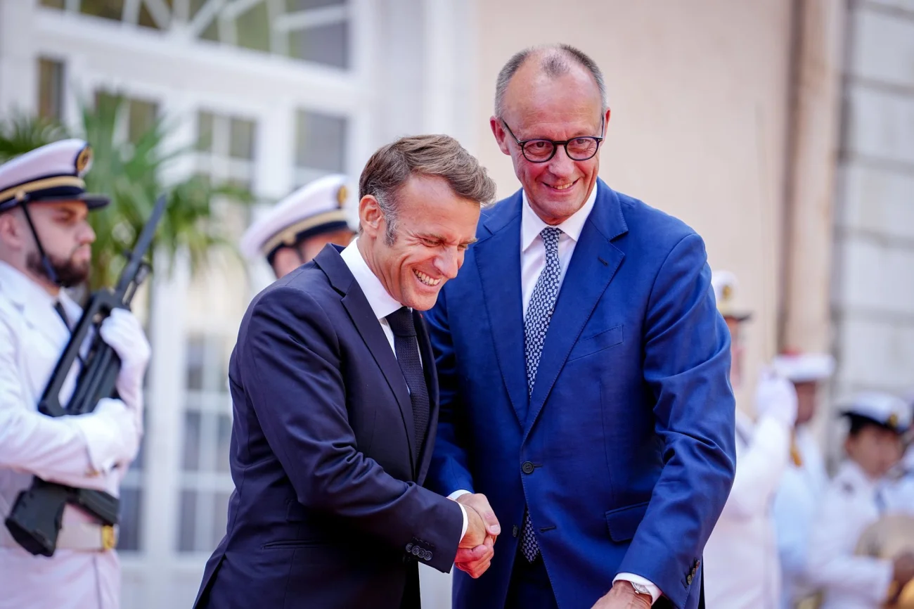 Emmanuel Macron și Friedrich Merz strâng rândurile pentru Ucraina. Ce înseamnă termenul limită de luni și de ce este crucial