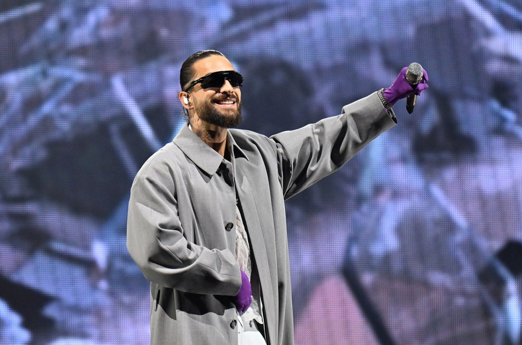 Maluma a oprit show-ul din Mexico City pentru un bebeluș. Artistul a certat o mamă care ținea copilul fără căști