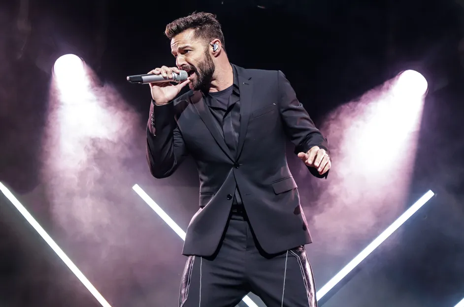 Ricky Martin cântă la București pe 16 decembrie, la Romexpo