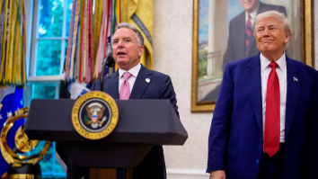 Trump trimite oficiali în Gaza pentru a inspecta livrarea ajutoarelor umanitare: „SUA au acordat 60 de milioane de dolari. Nu văd rezultatele”