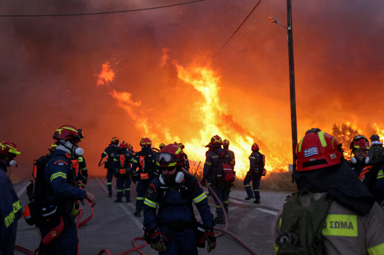 Grecia arde, iar România intervine. Nikos Koudounis, medic în Grecia: „Înainte să mergem în vacanță, să știm dinainte ce ne așteaptă”