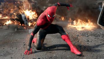 FOTO. Tom Holland a oferit fanilor primele imagini de la filmările „Spider-Man: Brand New Day”
