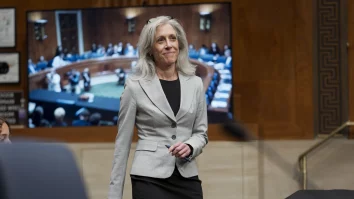 Casa Albă a demis-o pe directoarea Centrelor pentru Controlul și Prevenirea Bolilor (CDC), Susan Monarez. „Nu e aliniată cu agenda Președintelui”