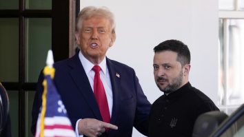 Trump își schimbă retorica și adoptă poziția lui Putin privind războiul din Ucraina, imediat după Summit-ul din Alaska, unde nu a reușit să obțină un acord: „Pace, nu armistițiu”