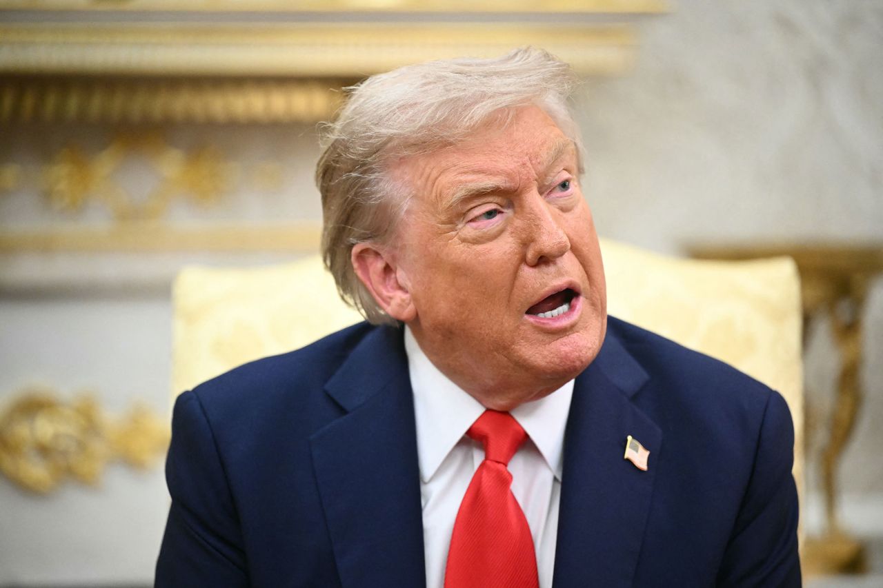 Trump: „Războiul din Ucraina se va încheia. Toți vrem asta. Putin așteaptă să îl sun după întâlnirea cu Zelenski de la Casa Albă”
