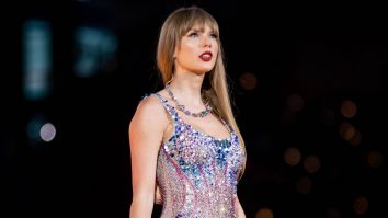 Taylor Swift a anunțat lansarea noului album „The Life of a Showgirl” într-un teaser pentru podcastul lui Travis Kelce