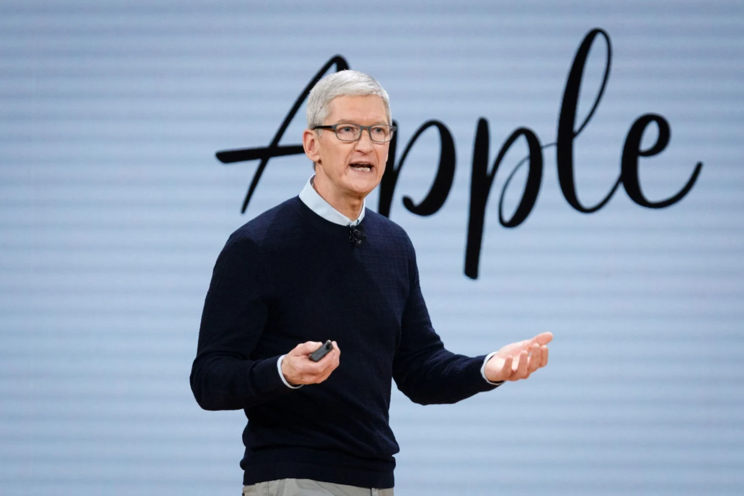 Tim Cook, Sam Altman și Satya Nadella folosesc zilnic A.I. Ce rol joacă Inteligența Artificială în rutina lor