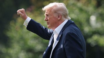 Donald Trump și Vladimir Putin se vor întâlni vineri, fără consilieri. Cine este cel mai avantajat